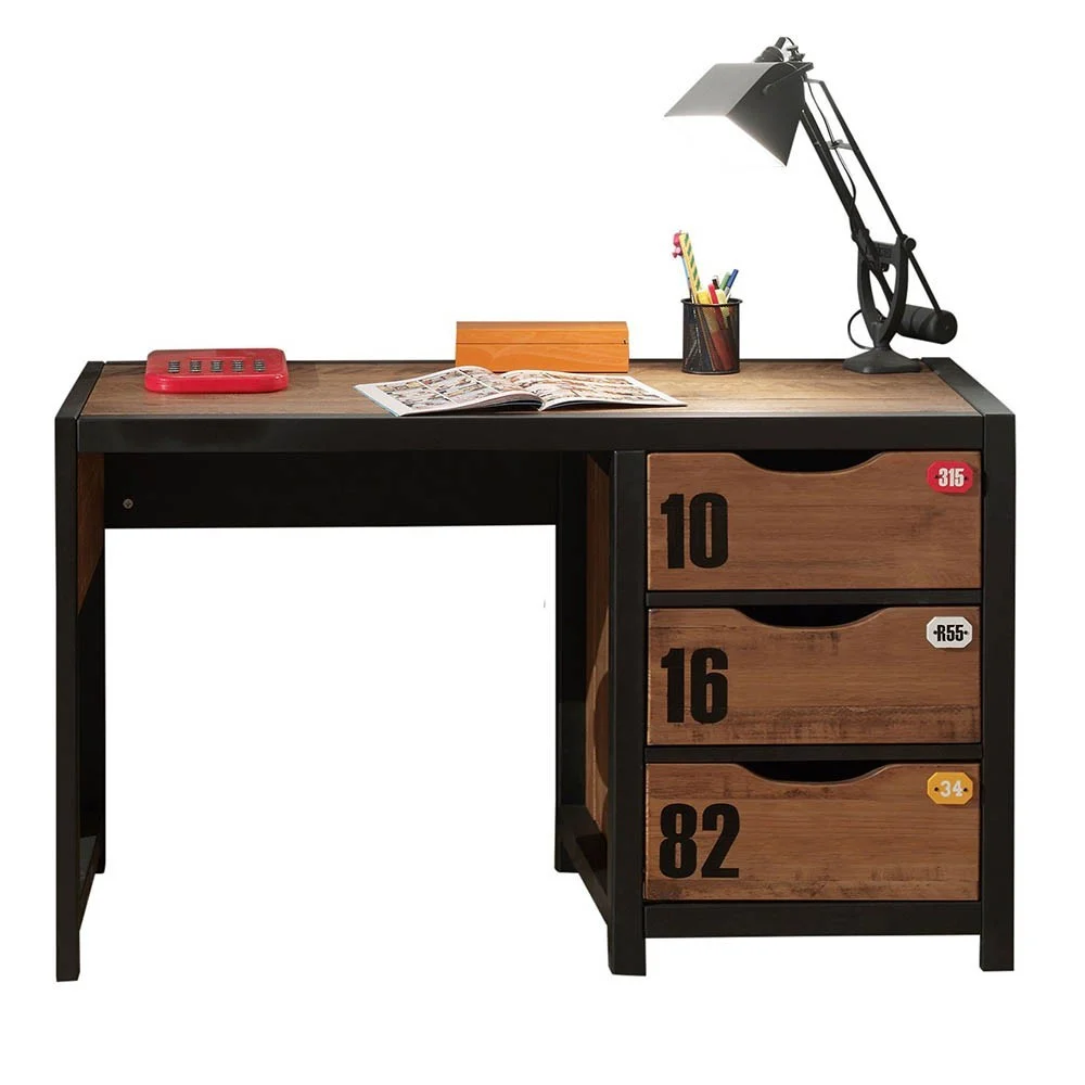 Scrivania Alex realizzata con struttura in metallo dal design industriale
