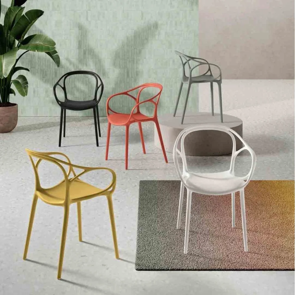 Sedia da pranzo Hug per indoor e outdoor