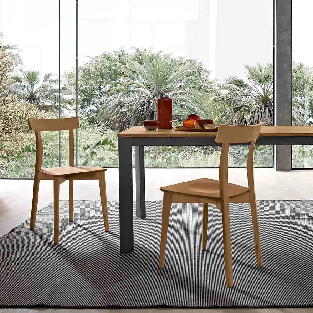 Sedia Grace con struttura e seduta in legno