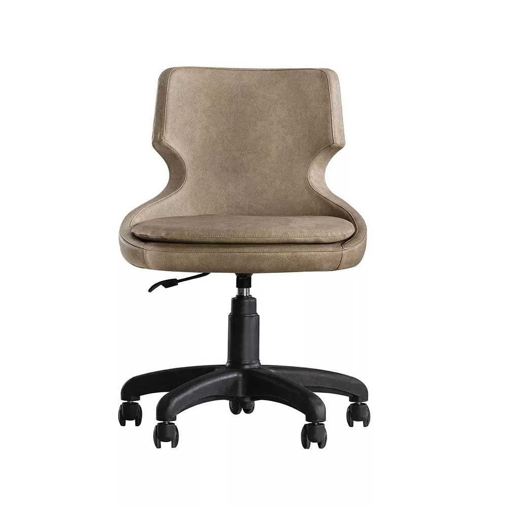 Sedia Korsan rivestita in pelle adatta per camerette