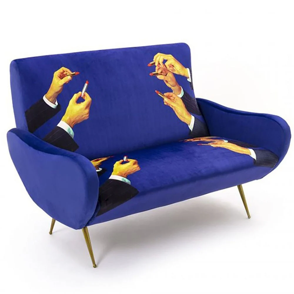 Seletti Sofa divano disponibile in varie fantasie shit, serpenti, rossetti e tanti altri