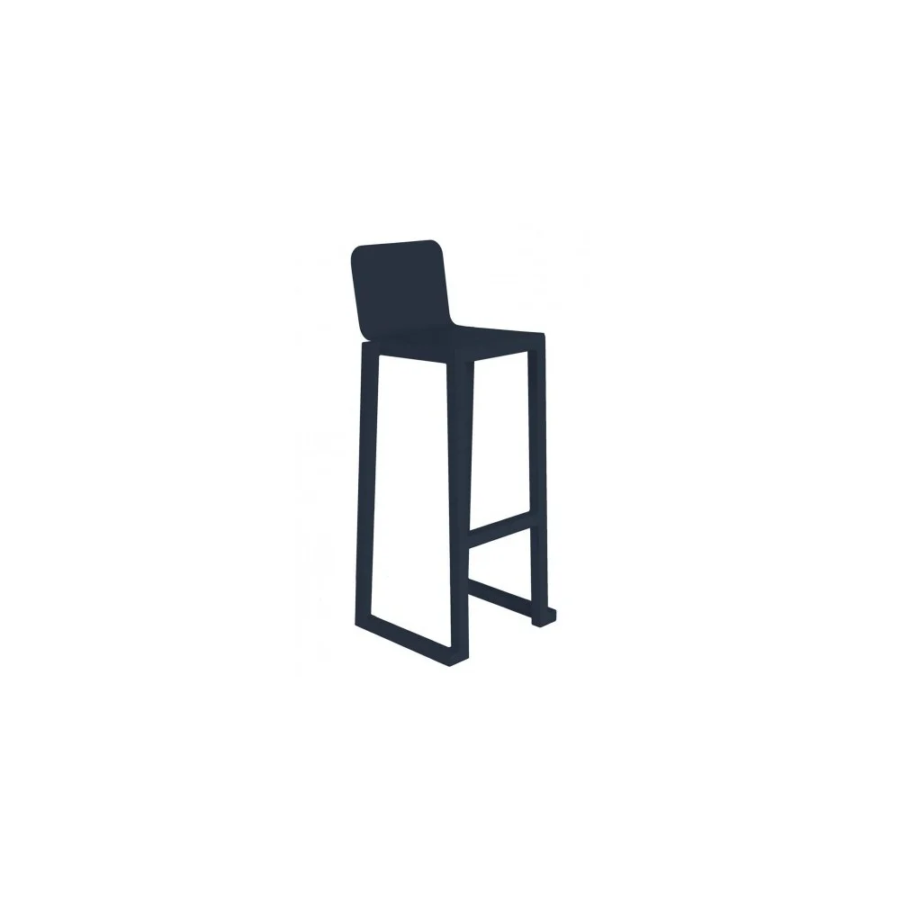 Resol Sgabello da esterno Barcino in alluminio anodizzato e verniciato impilabile disponibile in due finiture