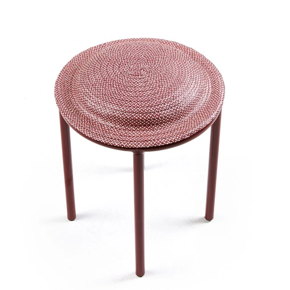 Sgabello Cana rosso vivo, naturale e rosso scuro
