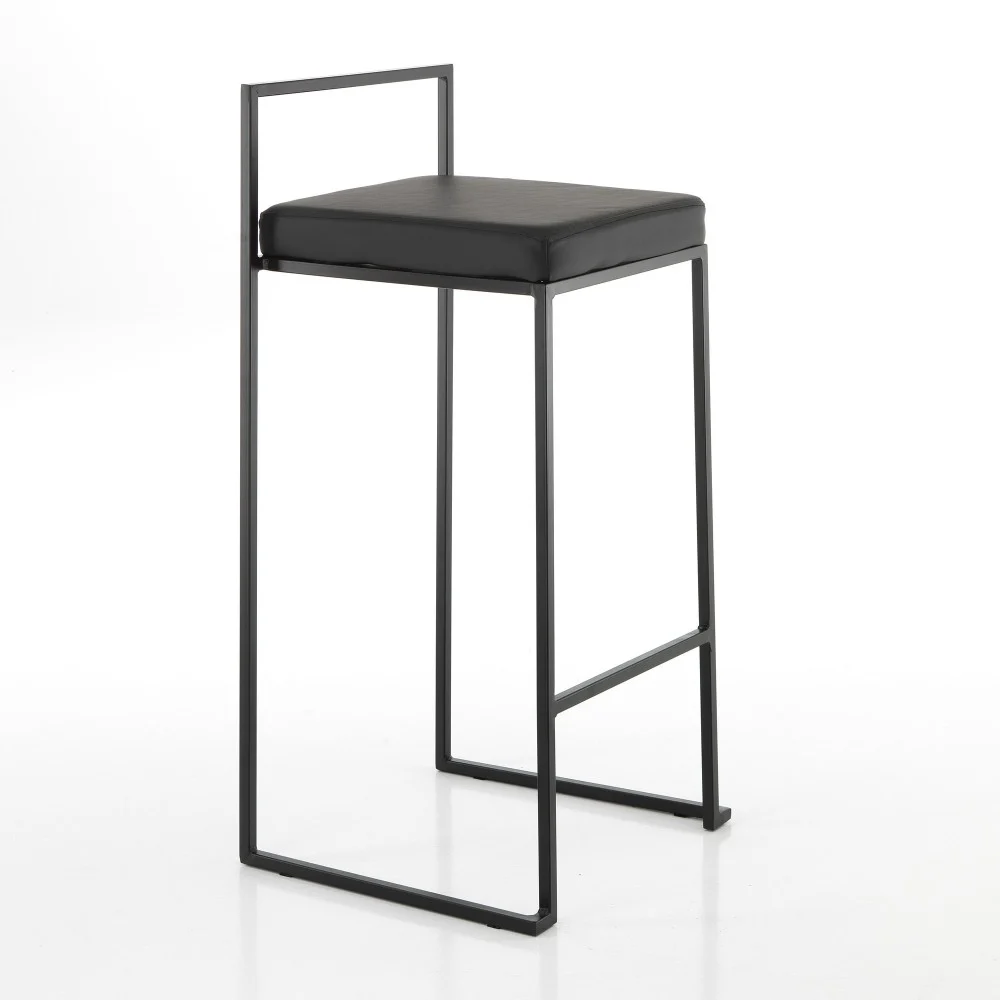 Sgabello Dale Black di OresteLuchetta con struttura in metallo e seduta in pelle sintetica