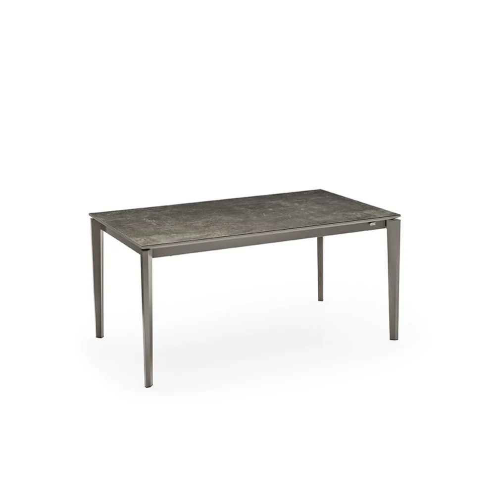 Connubia Pentagon tavolo allungabile disponibile in varie finiture