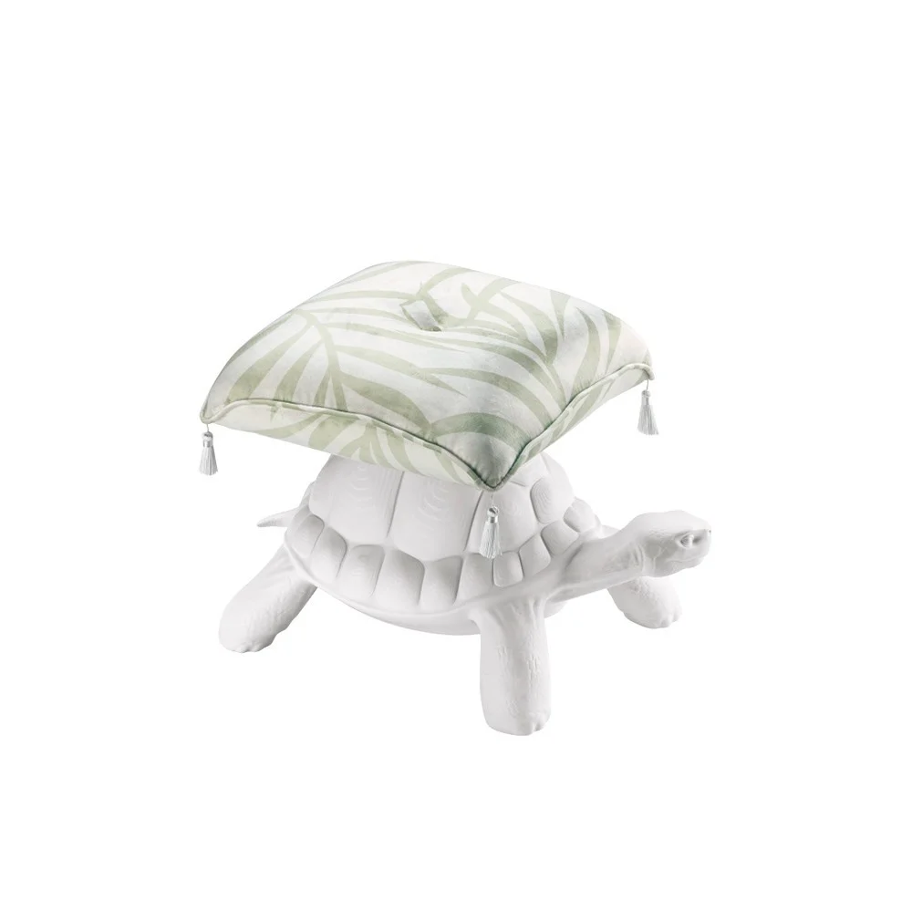 Turtle Carry Pouf
