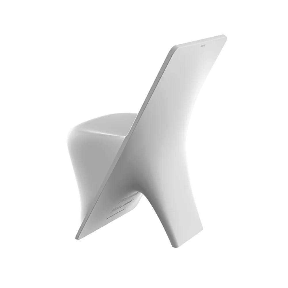 Vondom Pal sedia per esterno o interno disegnata da Karim Rashid