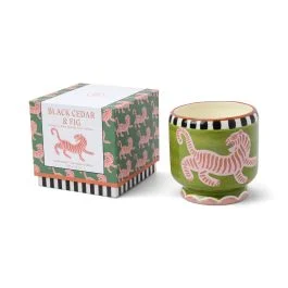 A DOPO BLACK CEDAR & FIG CANDELA IN CERAMICA 226 G