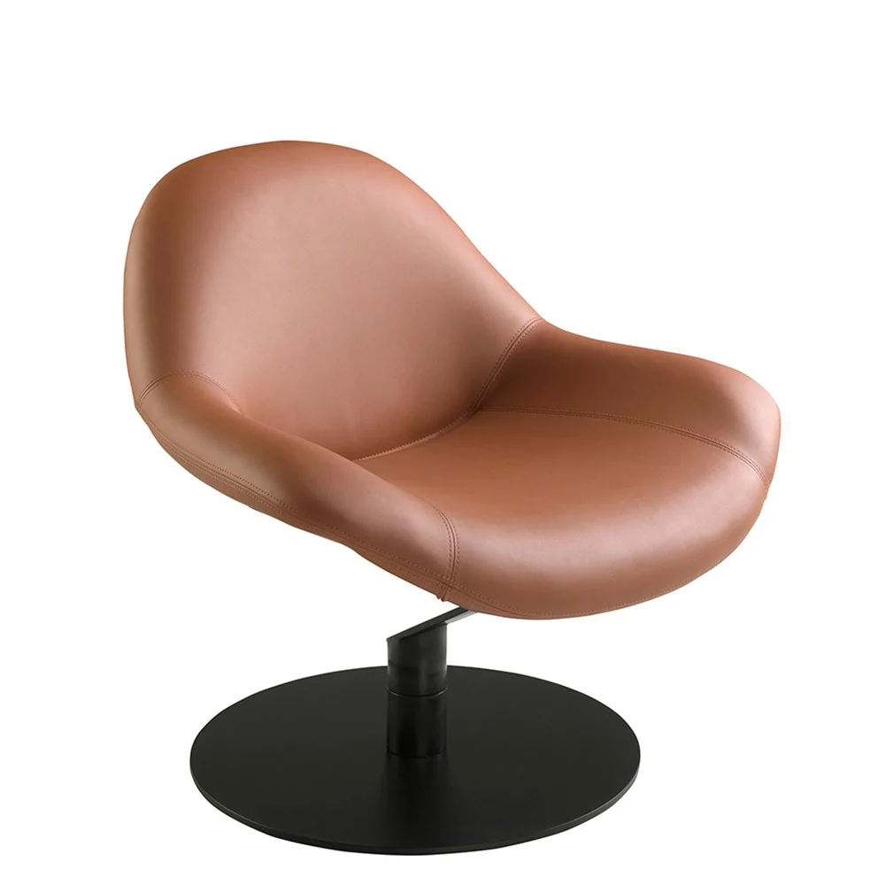 Angel Cerda poltrona moderna 5116 rivestita in similpelle marrone