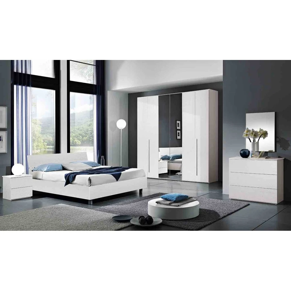 Camera da letto completa Easy 100 di Mcs Mobili
