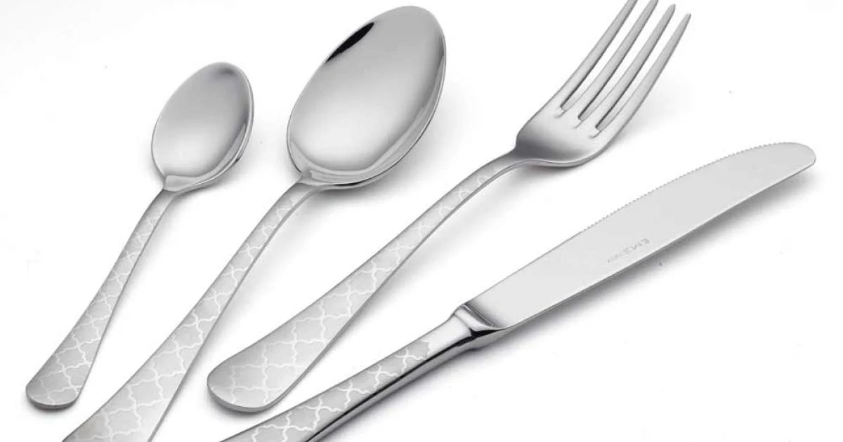 24 Posate in Acciaio Inox con Decoro Damasco a Laser di Design Moderno - Tantasa