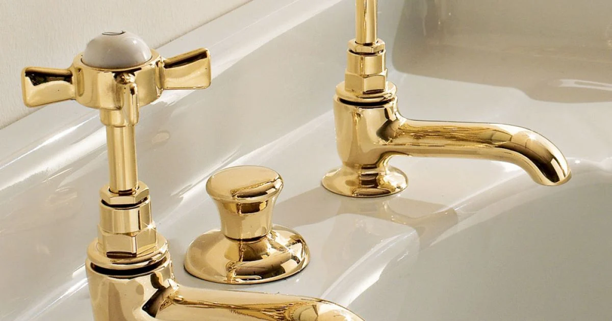 Coppia di Rubinetti per Lavabo Vintage in Ottone Made in Italy – Katerina