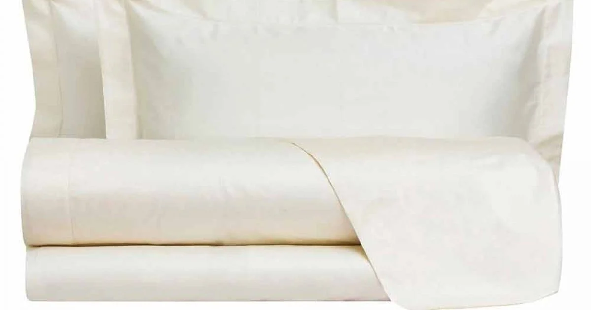Lenzuola Tinta Unita Completo in Raso di Cotone per Letto Matrimoniale - Ibisco