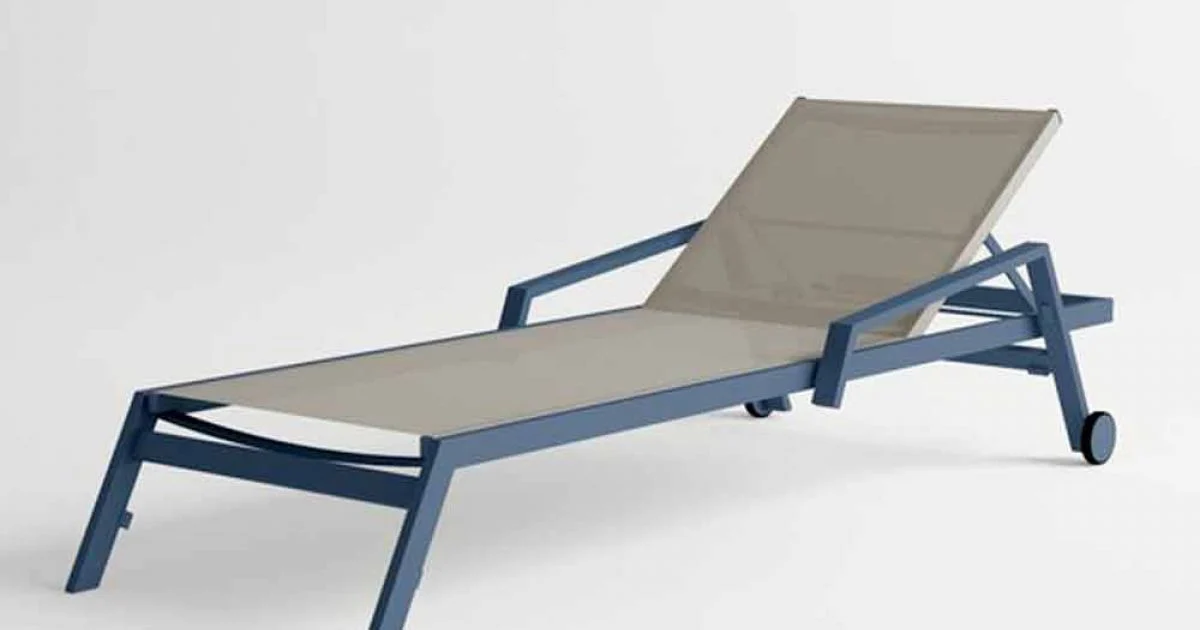 Lettino da Esterno in Alluminio con Ruote e Braccioli Design Moderno- Carmine