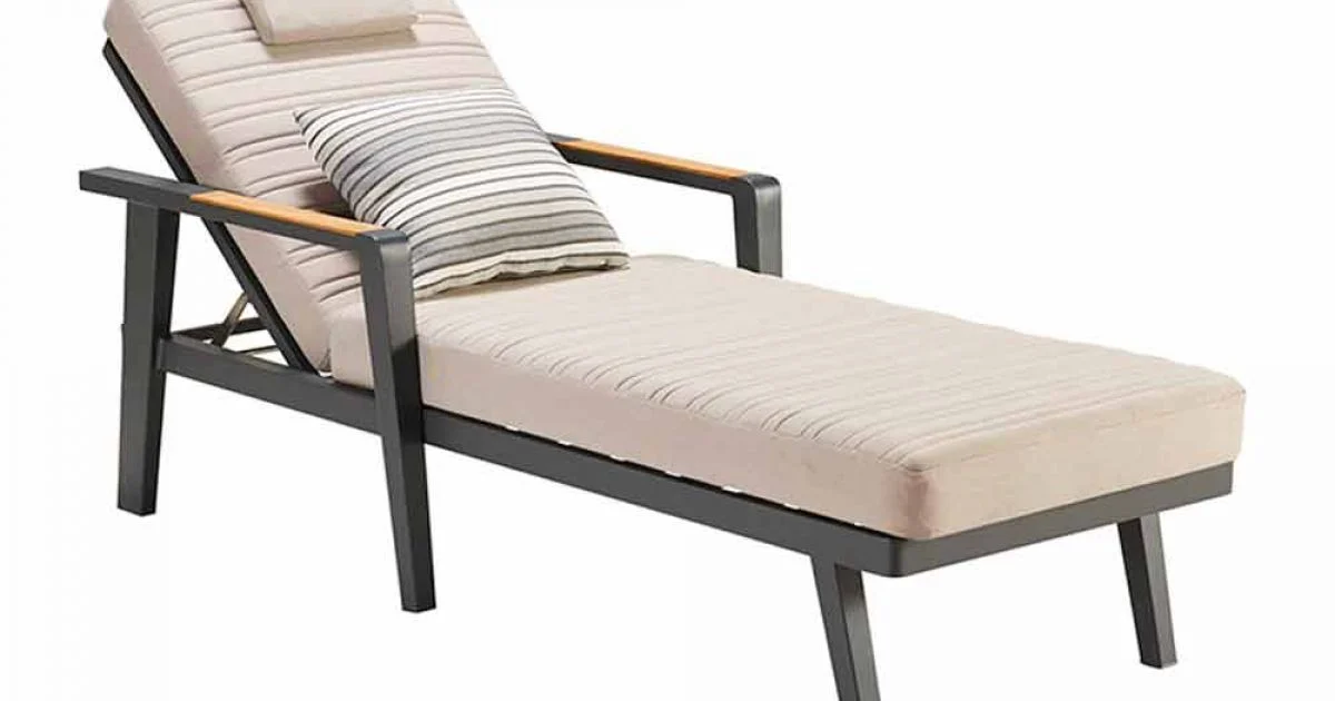 Lettino Prendisole in Alluminio e Braccioli in Teak con Poggiatesta - Moira