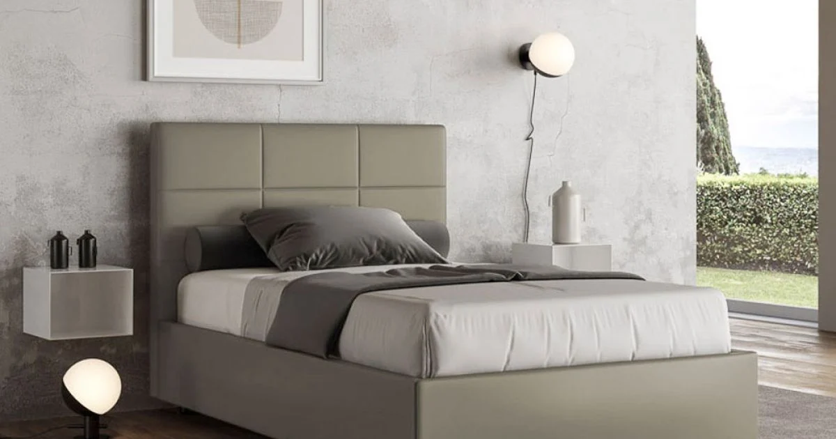 Letto 120x200 cm con Testata a Rettangoli in Similpelle Made in Italy - Brina