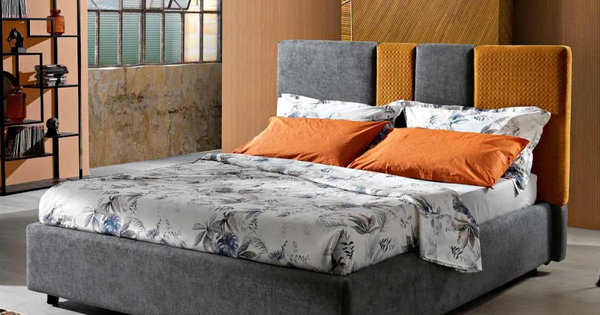 Letto Imbottito Matrimoniale Moderno con Pieghe o Trapuntato di Design - Thomas