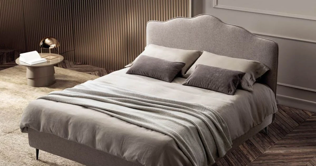 Letto Matrimoniale 160x190 con Testata a Balza Perimetrale Made in Italy - Riposo