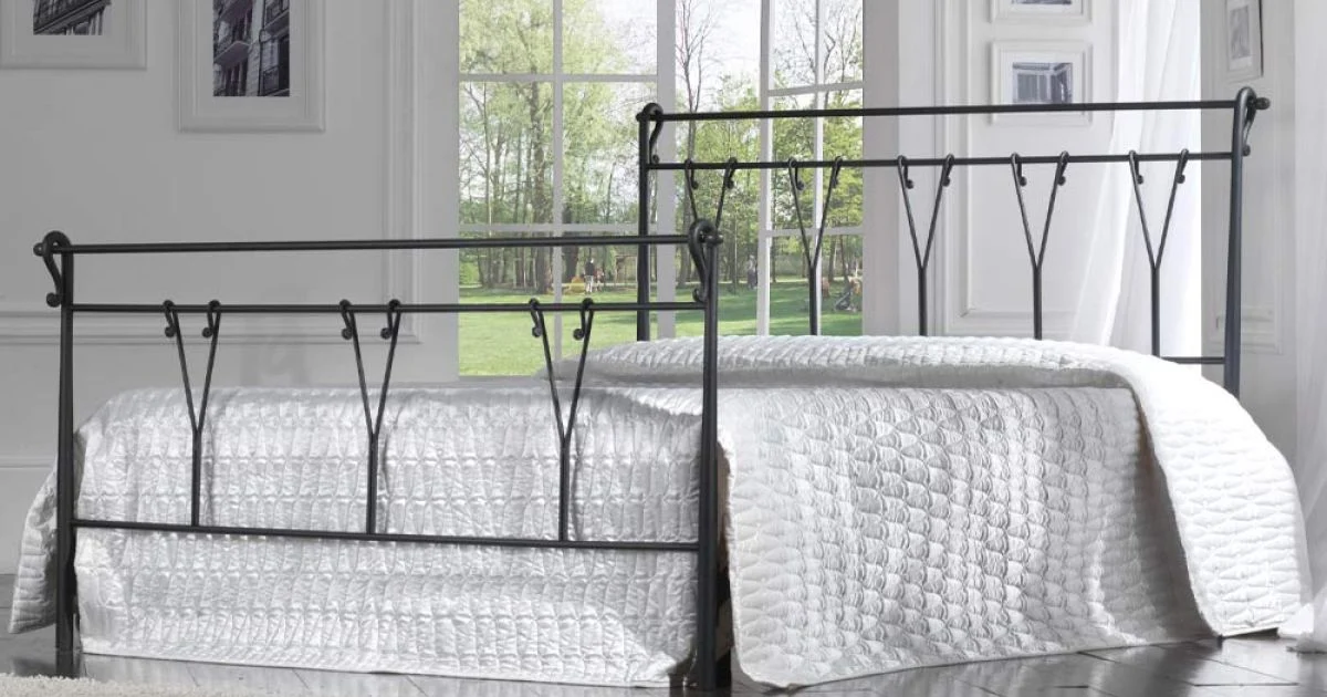 Letto Matrimoniale con Pediera in Diverse Finiture Made in Italy - Finitura
