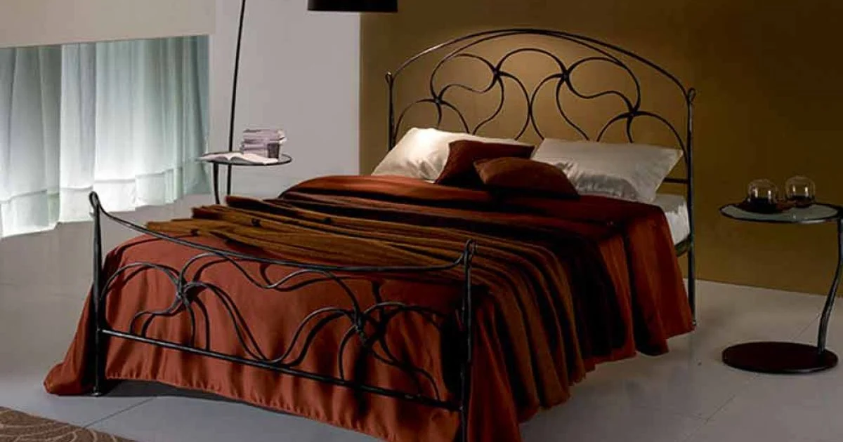 Letto Matrimoniale in Ferro Battuto Cigno