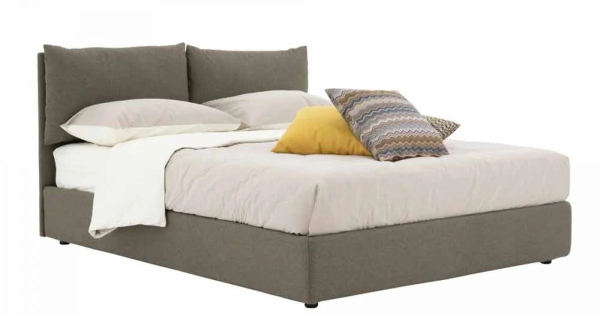 Letto Matrimoniale Rivestito in Tessuto con Piedini Neri Made in Italy - Bandola