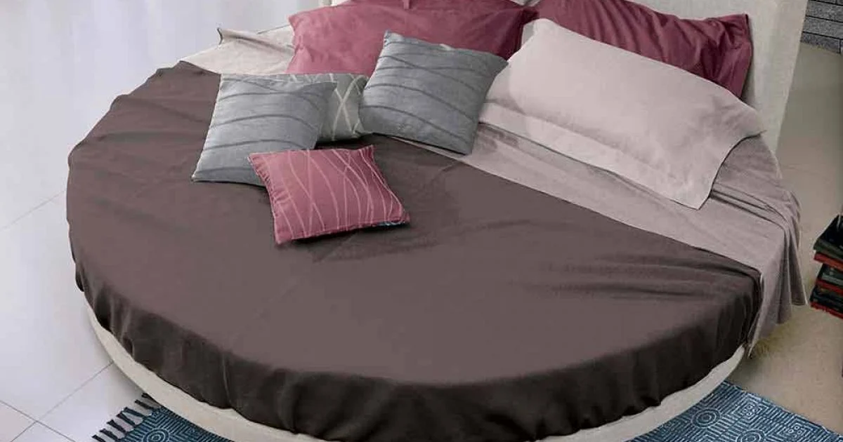 Letto Matrimoniale Rotondo di Design Rivestito in Tessuto, Made in Italy - Rello