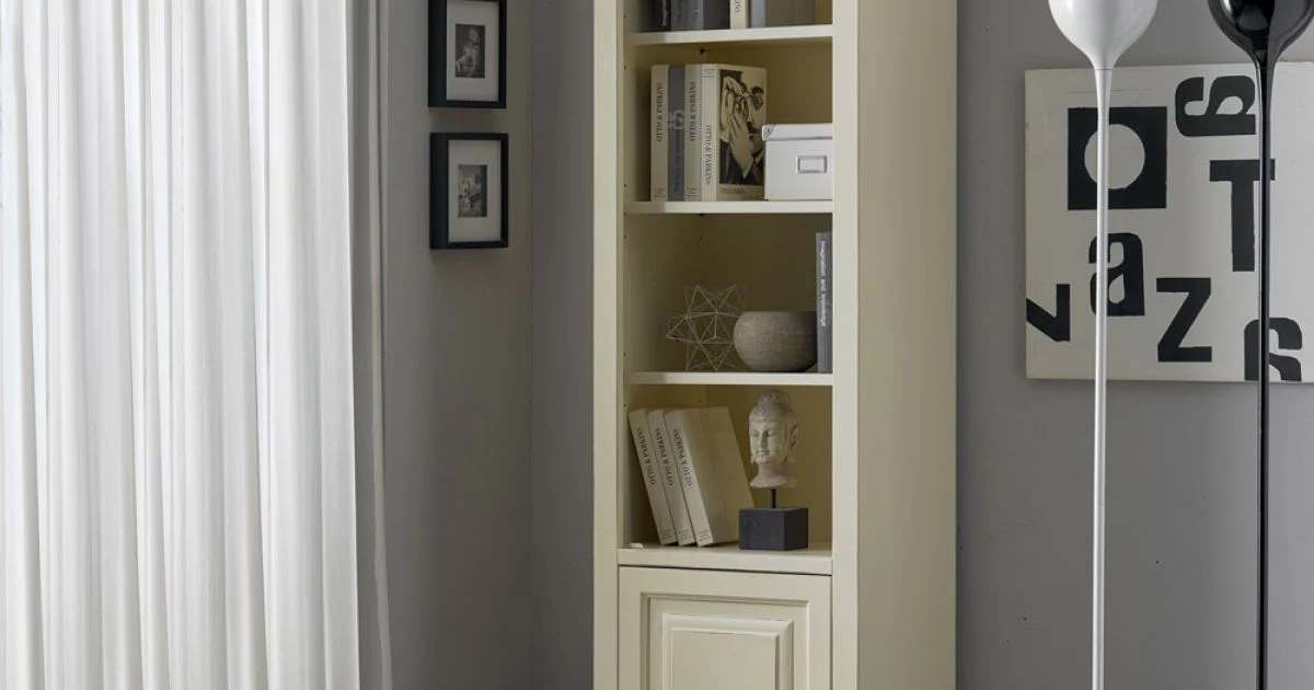Libreria con 4 Vani e 1 Anta Realizzata in Legno Made in Italy - Lofn