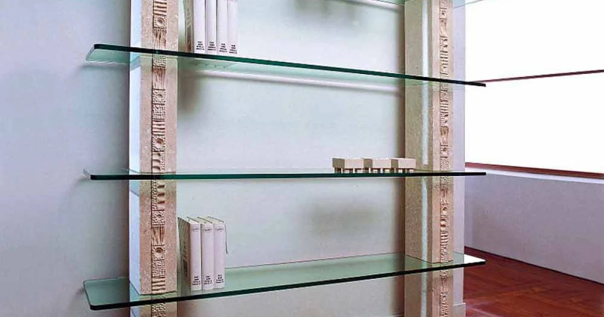 Libreria modulare Pietra di Vicenza scolpita a mano e cristallo Galene