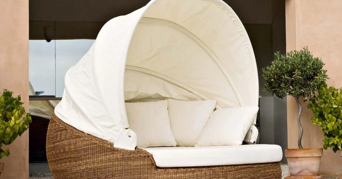 Lounger Prendisole da Giardino con Tettuccio in Polyrattan - Colin