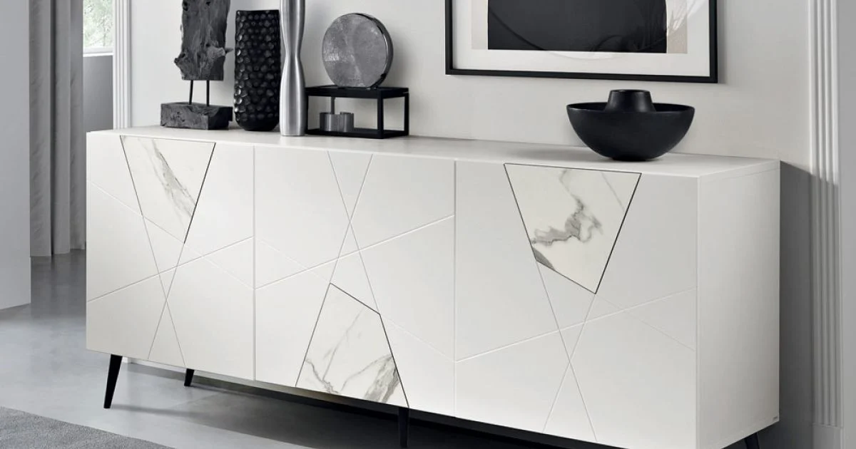 Madia con 3 Ante in MDF Laccato Pantografate e Inserti in Vetro Effetto Marmo - Danila
