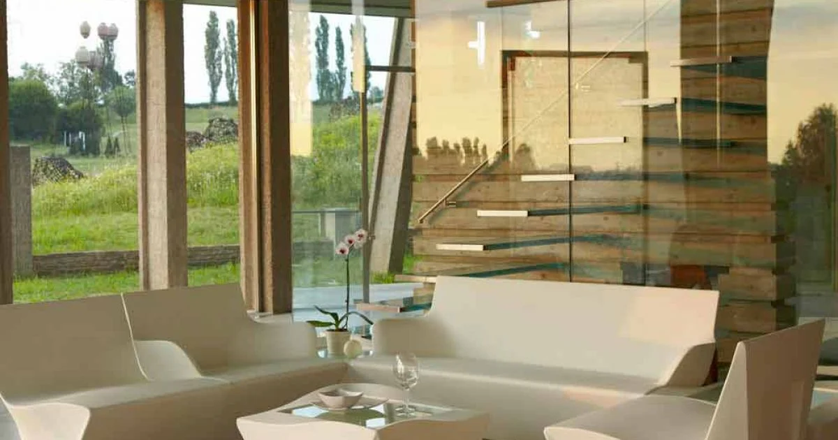 Poltroncina lounge design moderno Slide Kami Ichi fatta in Italia