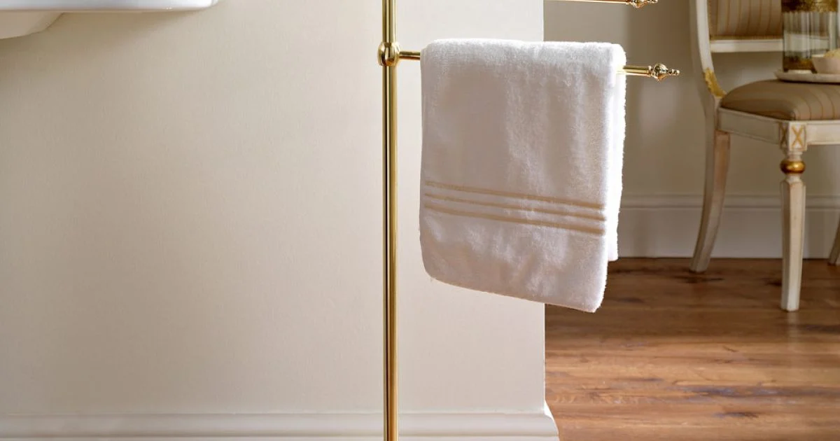 Porta Asciugamani da Bagno Vintage da Terra a 3 Bracci Design in Ottone – Brest