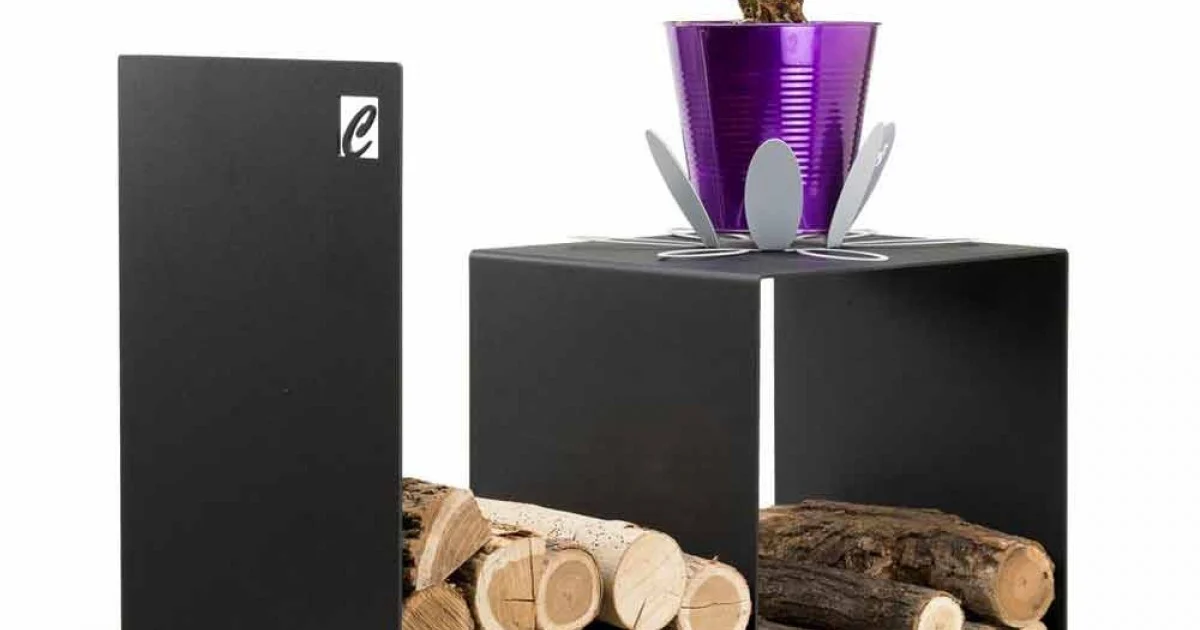 Portalegna di Design Moderno con Tavolino da Interno in Acciaio Nero - Cecia