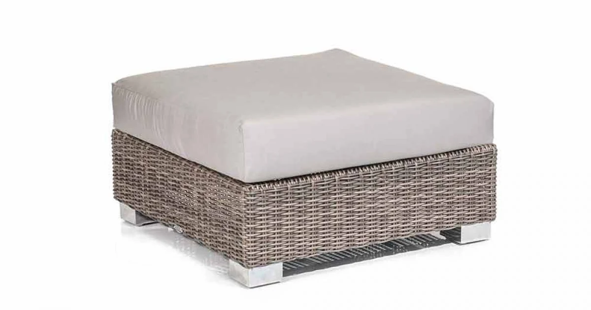 Pouf da esterno in polietilene grigio-taupe realizzato a mano Jaco