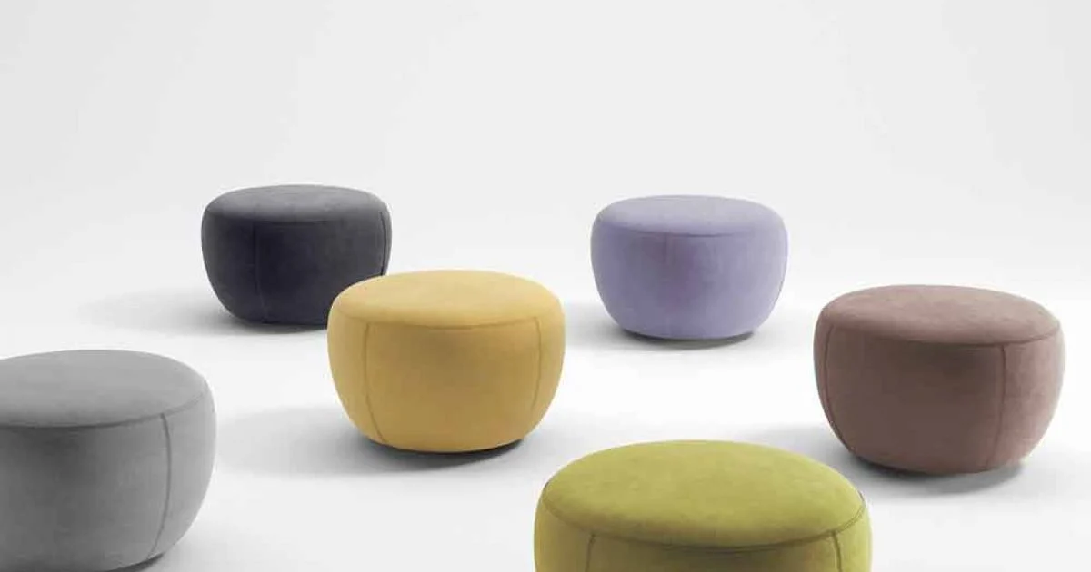 Pouf Poggiapiedi Rotondo Rivestito in Tessuto Realizzato in Italia - Gigno