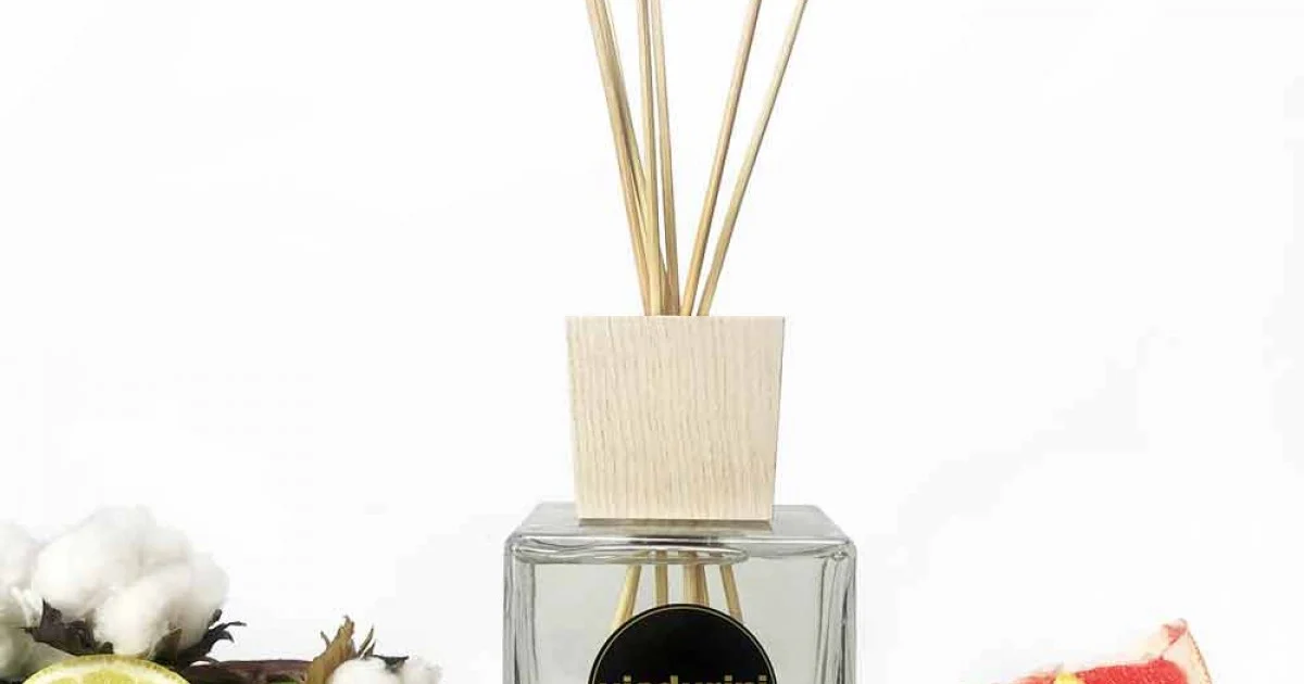 Profumatore Ambiente Cotone e Canapa 500 ml con Bastoncini - Acquadipositano