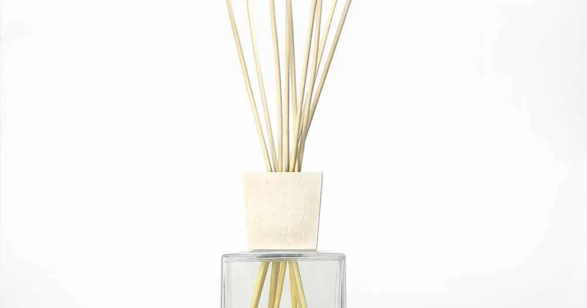 Profumatore Ambiente Lino Bianco 2,5 Lt con Bastoncini - Cuoredifirenze