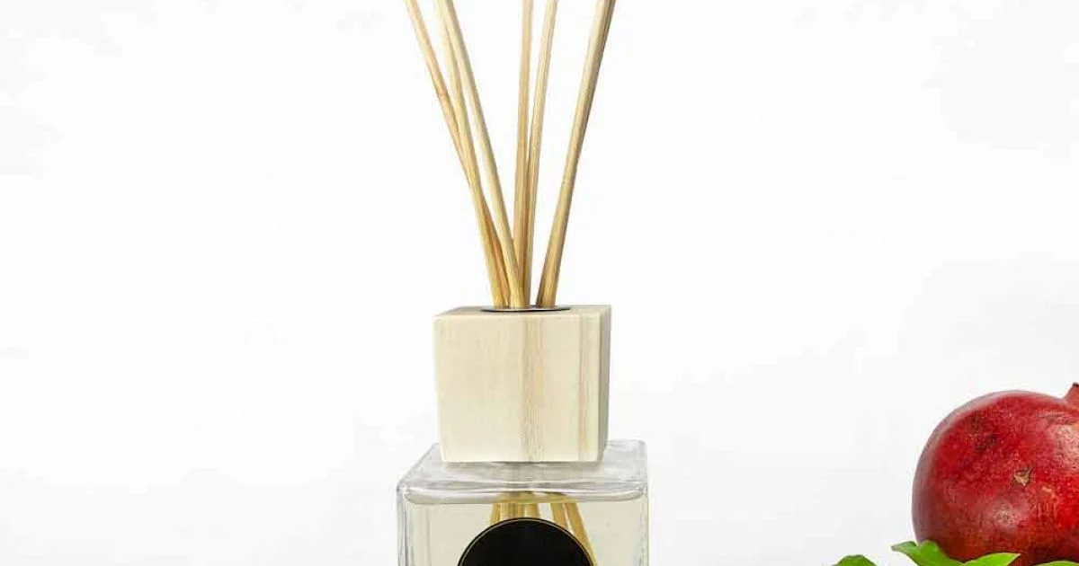 Profumatore Ambiente Melograno 200 ml con Bastoncini - Soledipantelleria