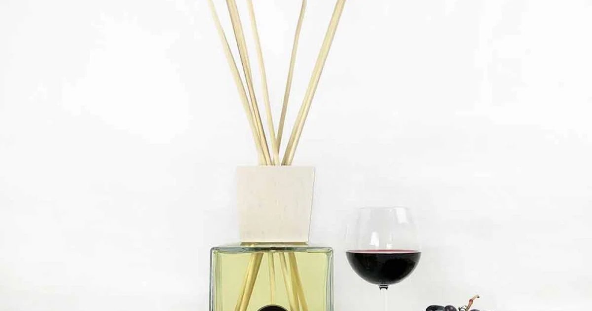 Profumatore Ambiente Mosto Selvatico 2.5 Lt con Bastoncini - Terradimontalcino
