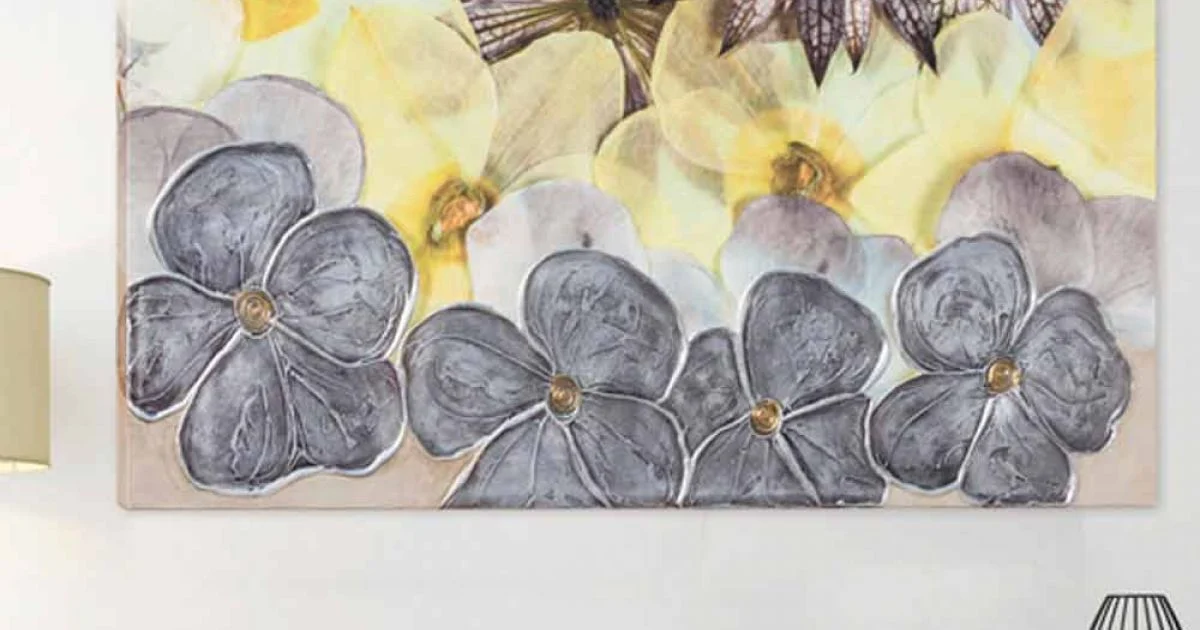 Quadro moderno floreale con petali materici decorati a mano Ramos