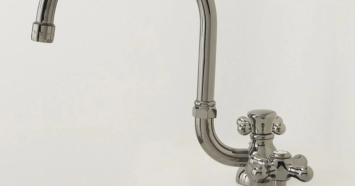Rubinetto Lavabo Bagno 3 Fori in Ottone Bocca Alta con Scarico - Ercolina