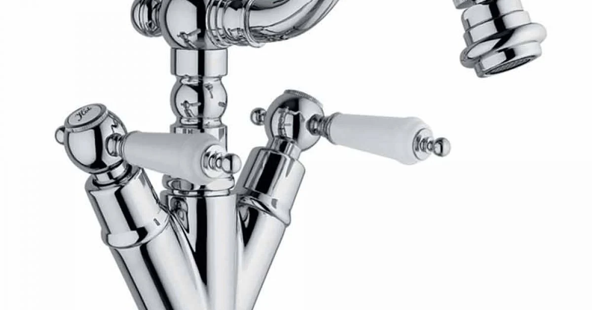 Rubinetto Monoforo per Bidet con Canna Girevole in Ottone Made in Italy - Shelly