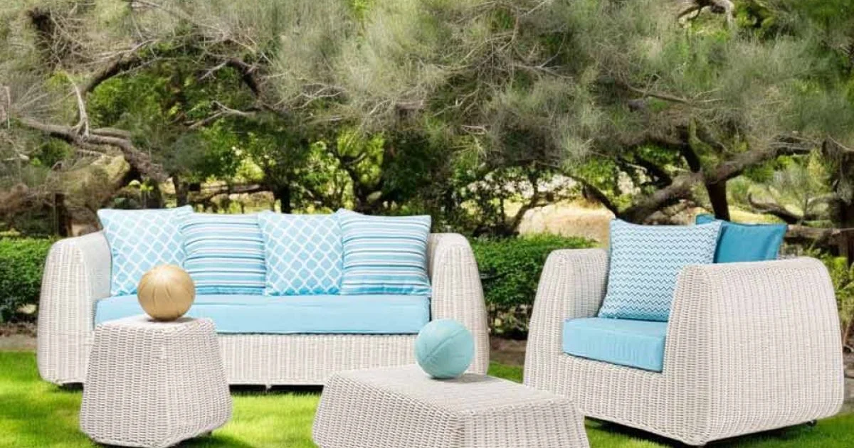 Salotto da Esterno in Polyrattan e Cuscini Azzurri - Charlie