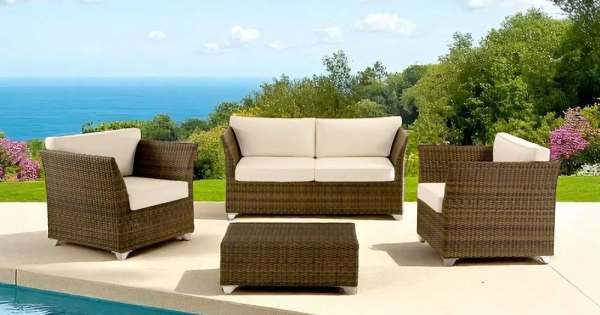 Salotto da Giardino in Polyrattan Marca REHAU e Cuscini Bianchi - Pepe