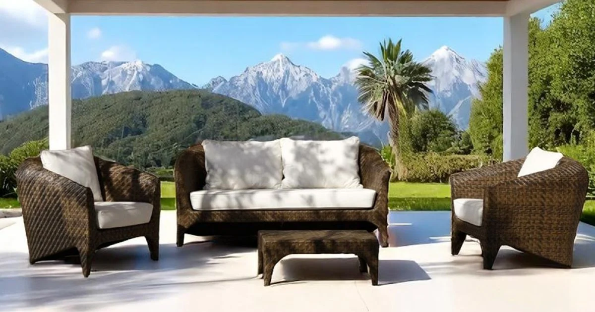 Salotto in Polyrattan Marca REHAU di Diverse Finiture e Cuscini Bianchi - Pazzia