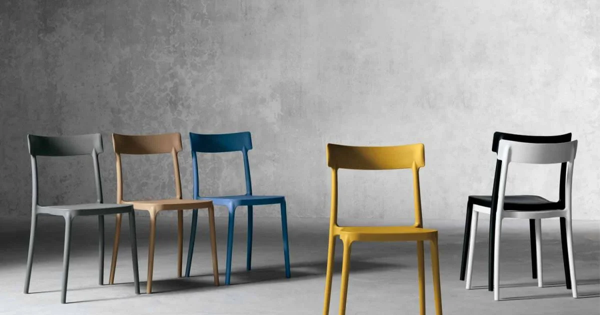 Sedia da esterno/interno di design in polipropilene made in Italy Peia