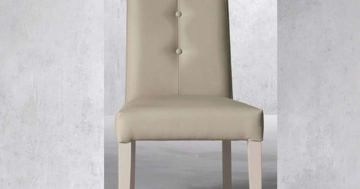 Sedia in Legno e Seduta in Ecopelle con Bottoni Design Italiano - Mircea