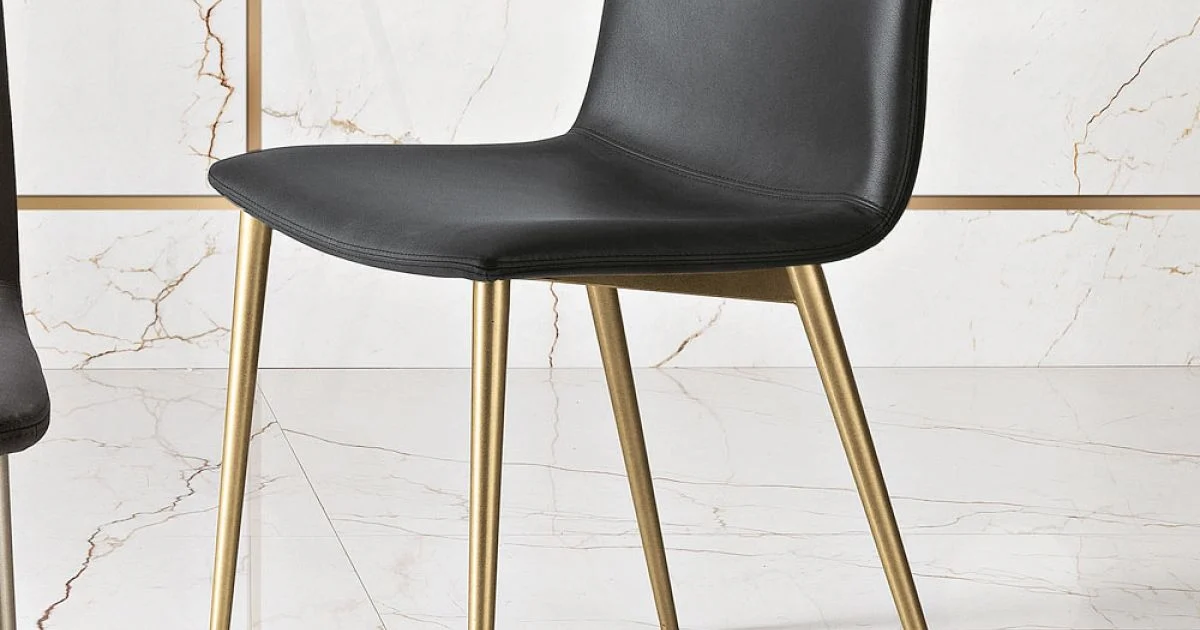 Sedia in Tessuto Fibrato Effetto Pelle e Gambe in Metallo Made in Italy - Amane