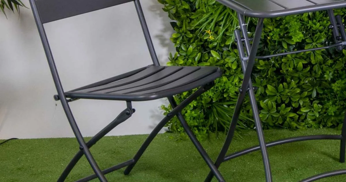 Sedia Pieghevole da Giardino Realizzata Interamente in Metallo - Nastro