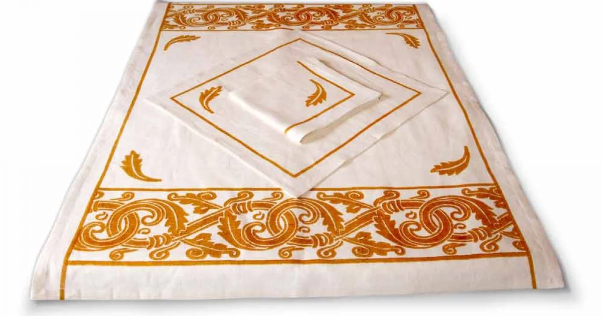 Servizio da Colazione in Lino con Stampa Artigianale a Mano Pezzo Unico d'Arte